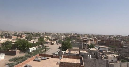 قصف حوثي على مواقع العمالقة في حيس والتحيتا والجبلية بالحديدة