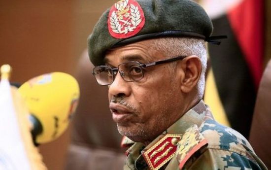 نائب الرئيس السوداني يؤكد حرص بلاده على تعزيز العلاقات مع الجنوب