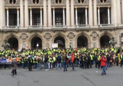 رويترز: محتجو السترات الصفراء يقتحمون مكتب المدعى العام