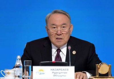 رئيس كازاخستان يتخلى عن منصبه بعد ٢٩ عاما