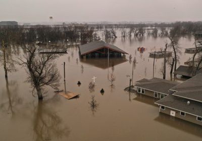 بلدان أمريكية تعاني من نقص المياه النظيفة بسبب الفيضانات