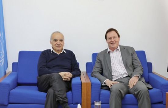 سلامة يناقش آخر التطورات السياسية في ليبيا مع سفير بريطانيا