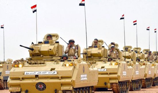 إسرائيل: مصر تشتري السلاح بشكل جنوني وتستعد للحرب