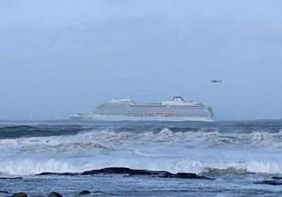 النرويج.. استمرار عمليات إنقاذ 1300 شخص عالقين على متن سفينة سياحية 