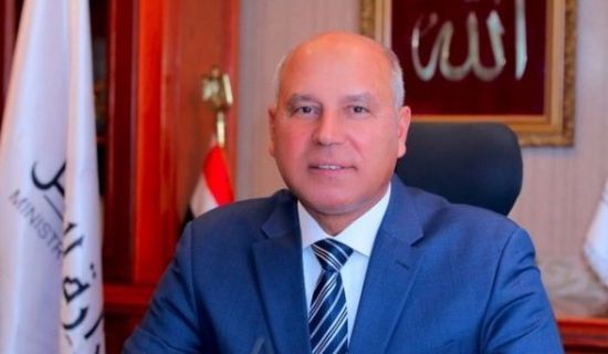كامل الوزير يكشف حقيقة زيادة أسعار تذاكر القطارات في مصر (فيديو)