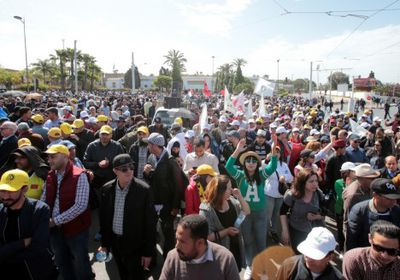 عشرة آلاف معلم مغربي يحتجون للمطالبة بتحسين ظروف عملهم
