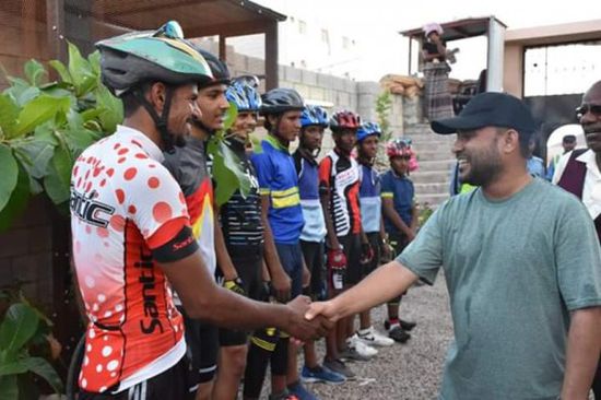 التميمي يستقبل أبطال الدراجات الهوائية بالمكلا لهذا السبب