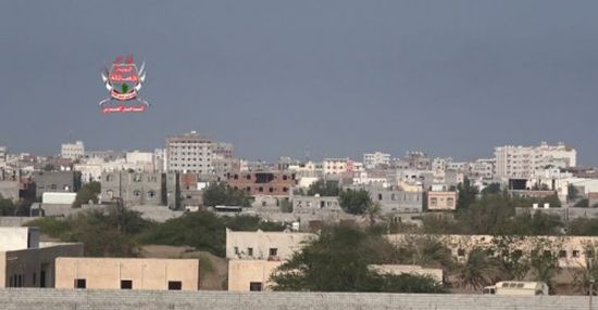 مليشيات الحوثي تقصف مواقع القوات المشتركة في الحديدة