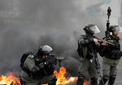 إصابة ثمانية مواطنين فلسطينيين بالرصاص المعدني من بينهم مصور  