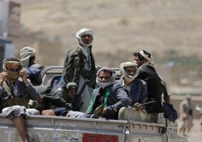 مليشيات الحوثي تحشد عناصرها إلى مناطق التحيتا بالحديدة