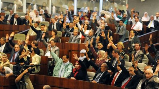 استقالة جماعية لأعضاء "حزب العمال" من البرلمان الجزائري