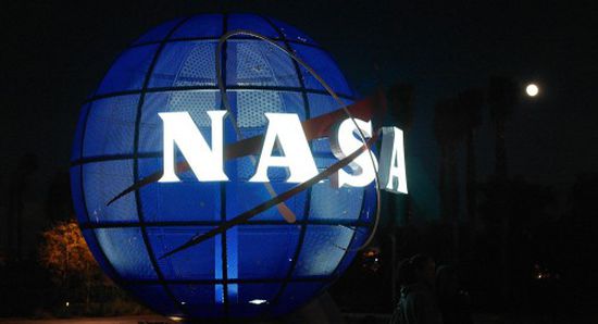 روسيا: ناسا طلبت تأجيل موعد إطلاق الرحلة المأهولة أسبوعين عن موعدها المقرر