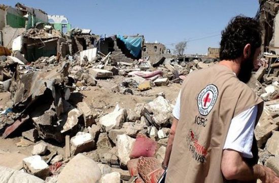 حياة ملايين اليمنيين لا تطاق.. الصليب الأحمر يفضح الحوثيين (تفاصيل)