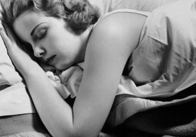 لتجنب المخاطر.. 6 أشياء يجب التخلص منها قبل النوم