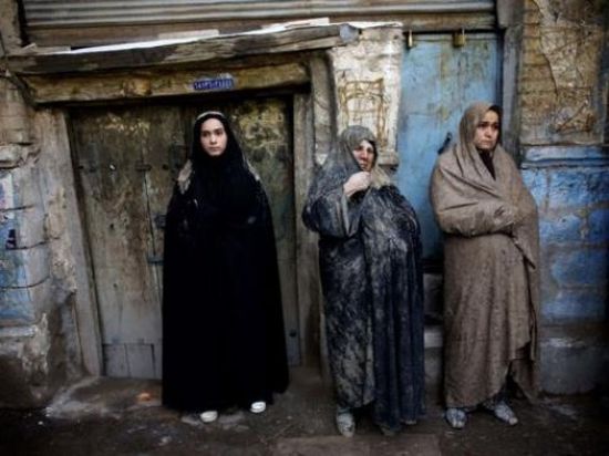 مسؤول إيراني: الوضع الراهن أسوأ من الحرب العسكرية مع العراق