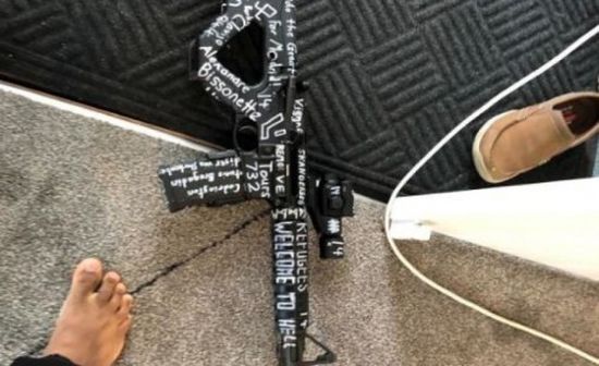 نيوزيلندا تطرح مشروعًا يحظر بيع الأسلحة النصف آلية