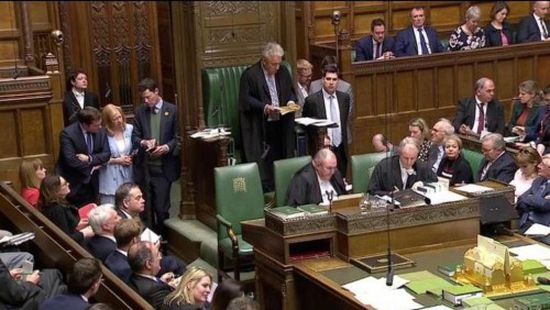 البرلمان البريطانى يرفض جميع المقترحات البديلة بشأن البريكست