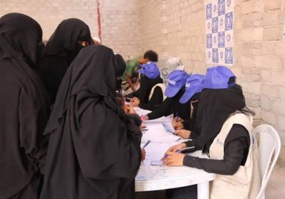 اليوم الخامس على التوالي.. توزيع مساعدات غذائية بسيئون