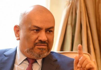 سياسي مُهاجمًا اليماني: كل قراءاته صفر!