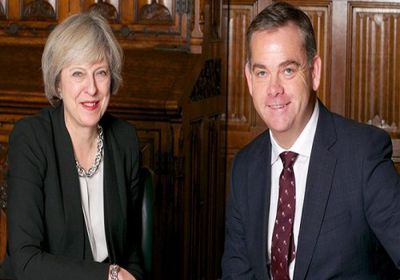 استقالة وزير بريطاني رفضاً لاستراتيجية ماي حول "بريكست"