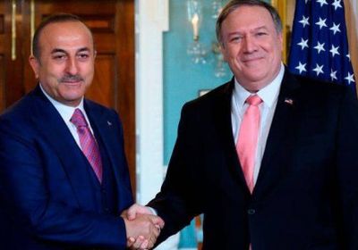 "بومبيو" يحذر نظيره التركي من عواقب شن عمليات عسكرية شمال سوريا