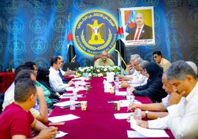 أمانة الانتقالي الجنوبي تستعرض نتائج زيارات الزبيدي الخارجية