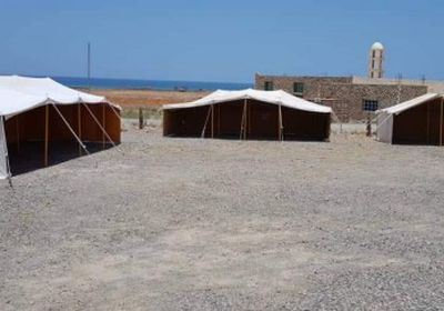 سقطرى تستكمل تجهيزاتها لإقامة الزواج الجماعي الثاني بدعمٍ إماراتي