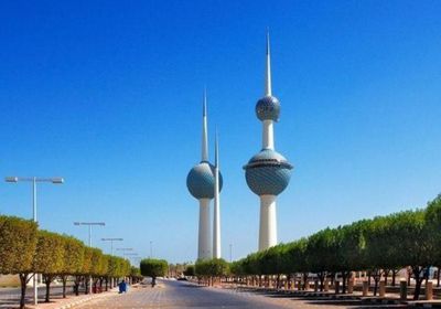 الكويت تطلق جسرًا جويًا مع إيران لإغاثة ضحايا الفيضانات