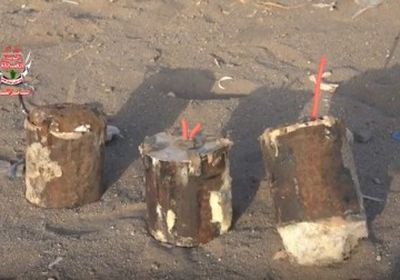 الفرق الهندسية للعمالقة تبطل عبوات ناسفة زرعتها المليشيات في الجبلية بالحديدة (فيديو)