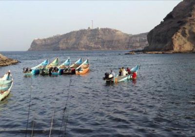 تعزيز التنسيق بين مصلحة خفر السواحل وجمعية صيادي صيره بعدن