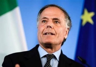 إيطاليا تطالب حفتر بوقف الزحف نحو طرابلس