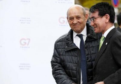 وزير خارجية فرنسا يطالب نظيرة الياباني باحترام حقوق "غصن"