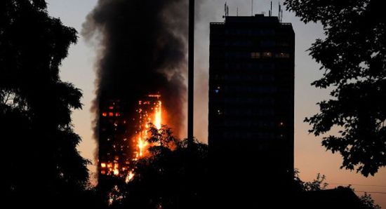 مقتل شخصين وإصابة 4 آخرين في حريق بمبنى سكني في موسكو