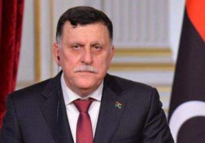 الجارالله يقارن الوضع في ليبيا باليمن ويؤكد: السراج ليس الحاكم