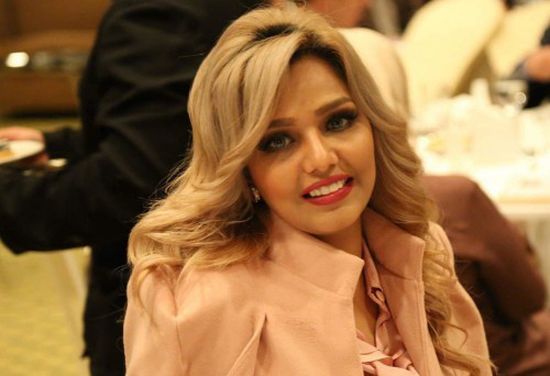 ناشطة تُحمل داعمي الحوثي مسؤولية انفجار سعون