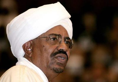 " البشير " يحاول الخروج من الأزمة في السودان بهذا الإجراء