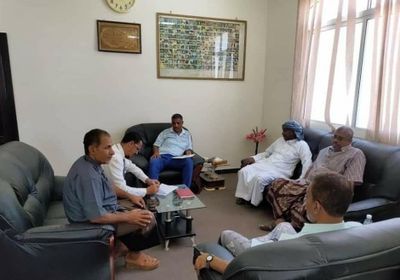 توقيع عقد استغلال لخام الحجر الجيري بحضرموت&nbsp;