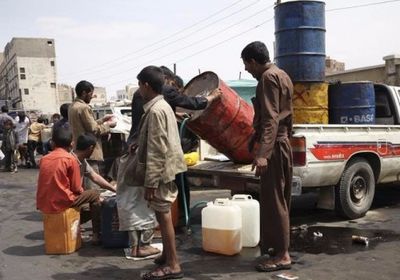 الحوثيون يفتعلون أزمة وقود خانقة في صنعاء والأسعار تصل لمستويات خيالية (خاص)