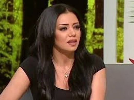 رانيا يوسف تنعي الفنان محمود الجندي