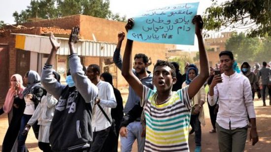 الربيزي يوجه رسالة إلى ثوار السودان