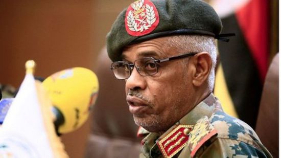 الجارالله يُحذر من أمر خطير في السودان