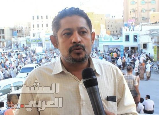 عاجل..عناصر تابعة للمنطقة العسكرية الأولى تعتقل المحامي طاهر باعباد بسيئون