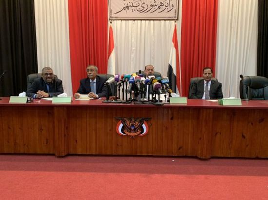 البركاني يكشف عن أسباب اختيار سيئون لاجتماع البرلمان اليمني 