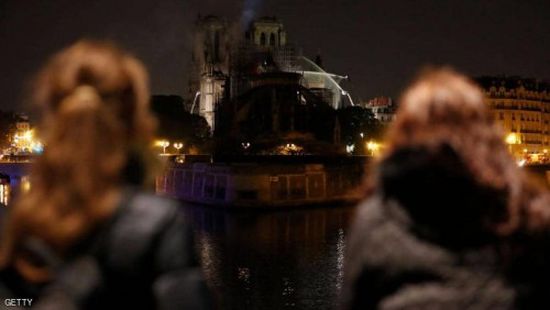 باريس.. السيطرة على حريق كاتدرائية نوتردام وإخماده جزئيًا