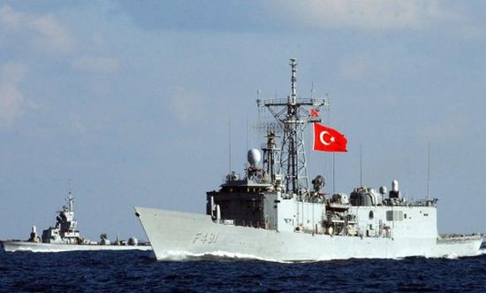 تركيا تجري عملية عسكرية مريبة بالقرب من سواحل ليبيا