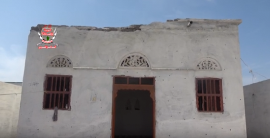 مليشيات الحوثي تقصف منازل المواطنين بالتحيتا (فيديو)