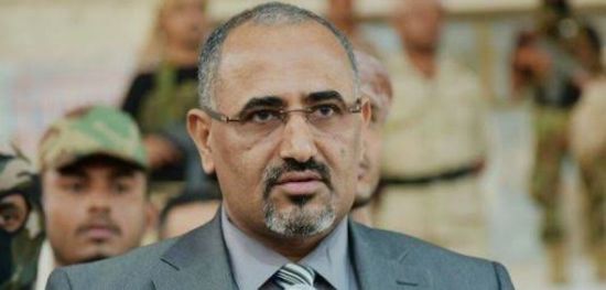 ناشط لـ القائد الزبيدي: دوس والشعب خلفك