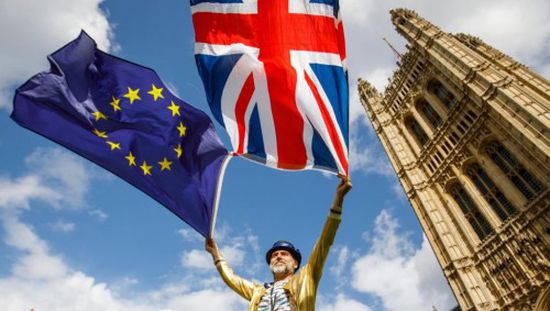 انتخابات البرلمان الأوروبي تثير أزمة بين "الديمقراطيين البريطاني" ومعارضيه