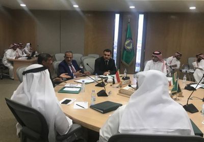 بداية من العام القادم.."التعاون الخليجي" يتكفل بطباعة الكتاب المدرسي اليمني