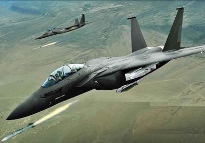 طيران التحالف يدمر عتاد عسكري للمليشيات شمال الضالع